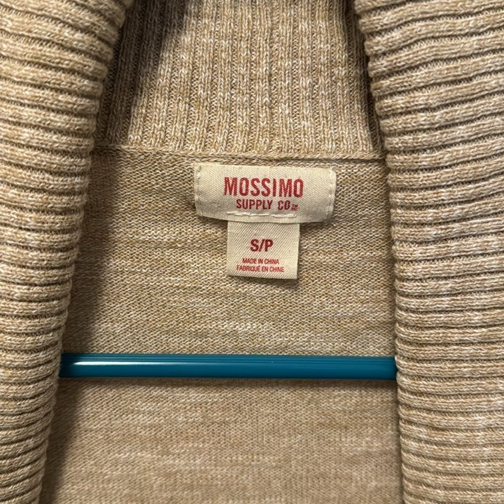 Cardigan   - Picture 2 of 5